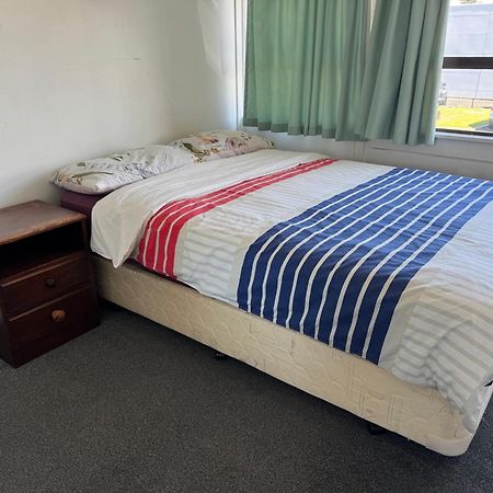 Central Holiday Home Tauranga Buitenkant foto